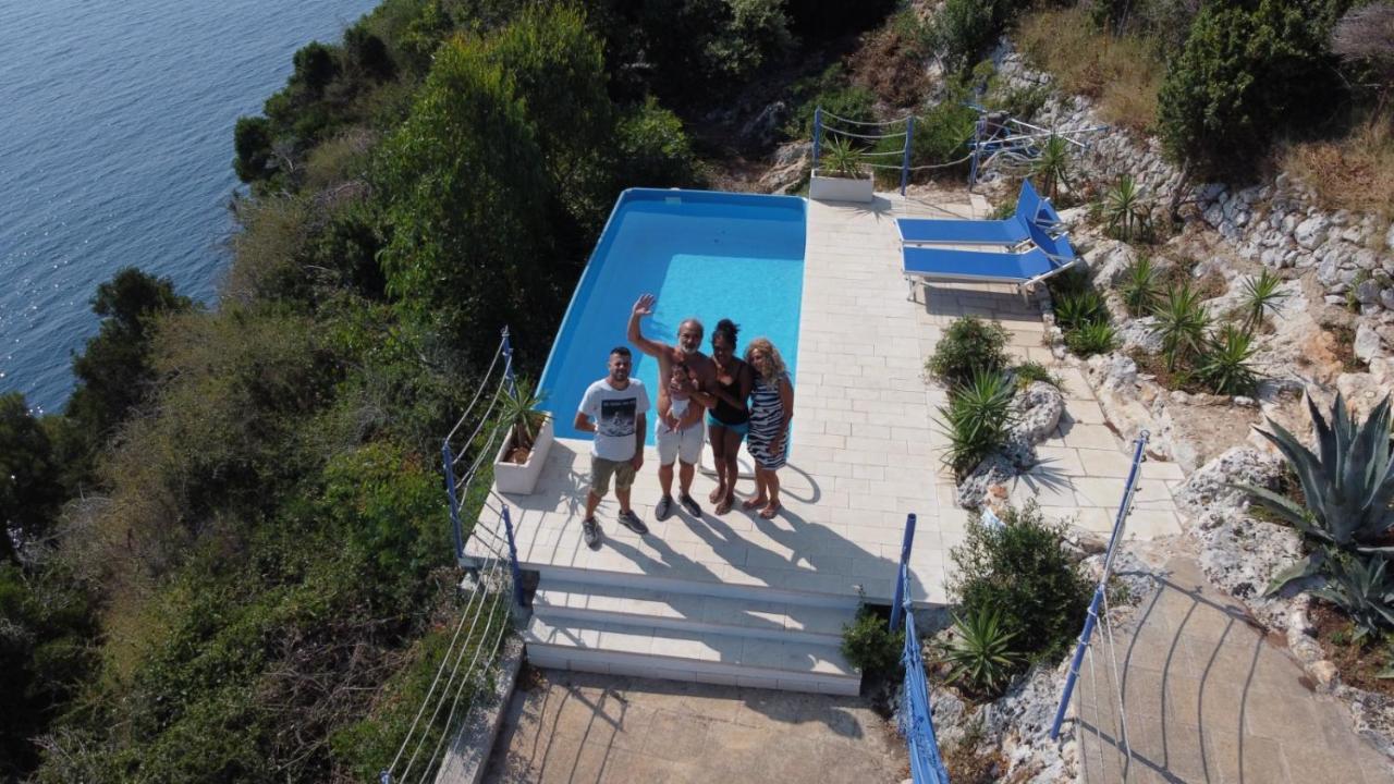 Ville Girasoli "Villa Nella Baia" With Private Swimming Pool Tricase Exterior foto